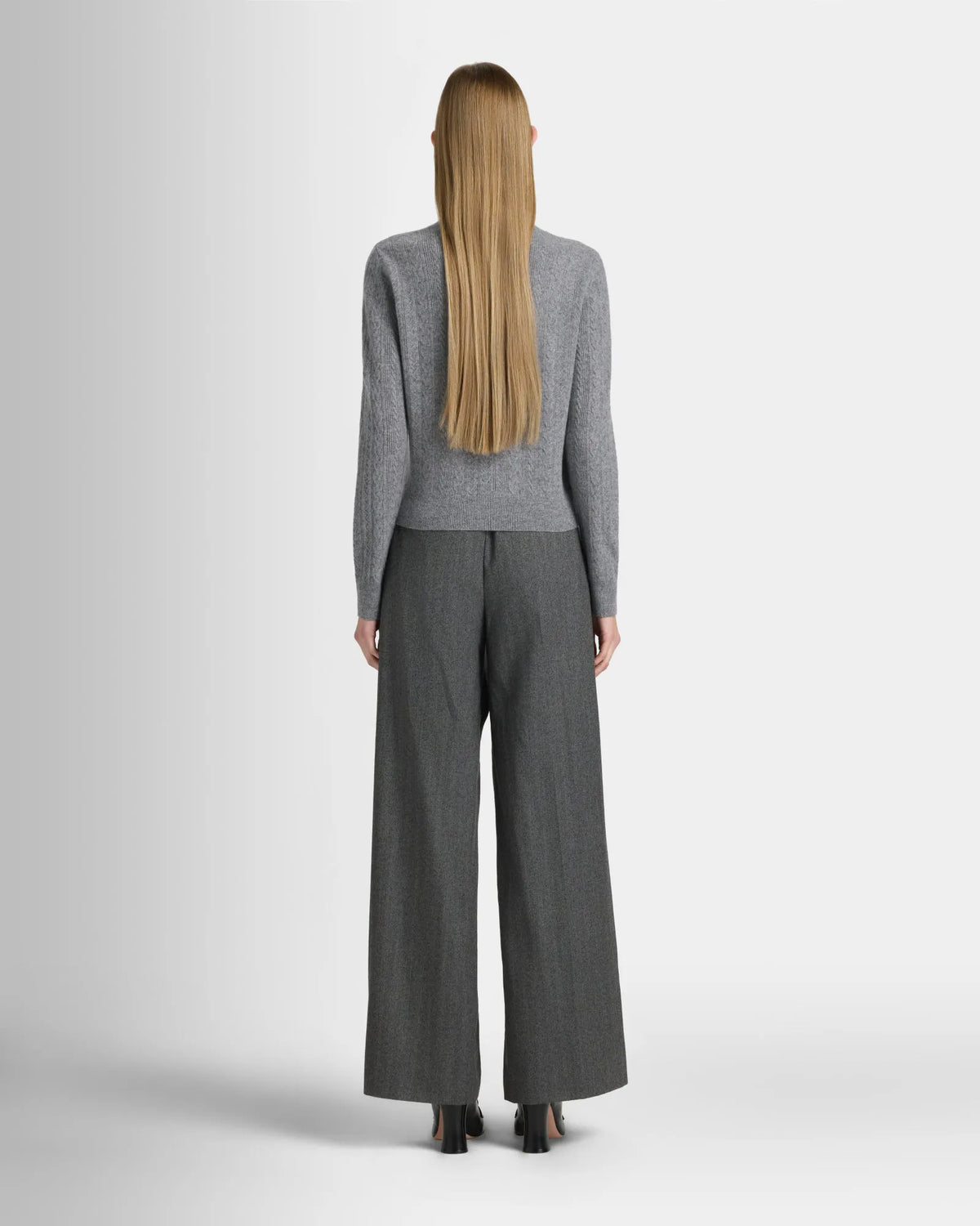 Cashmere Mini Cable Long Sleeve Crew