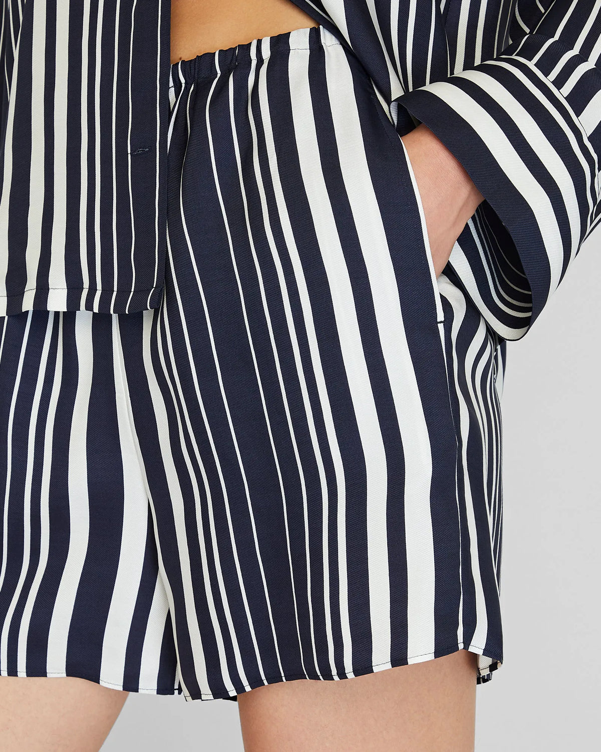 Relaxed Resort Short