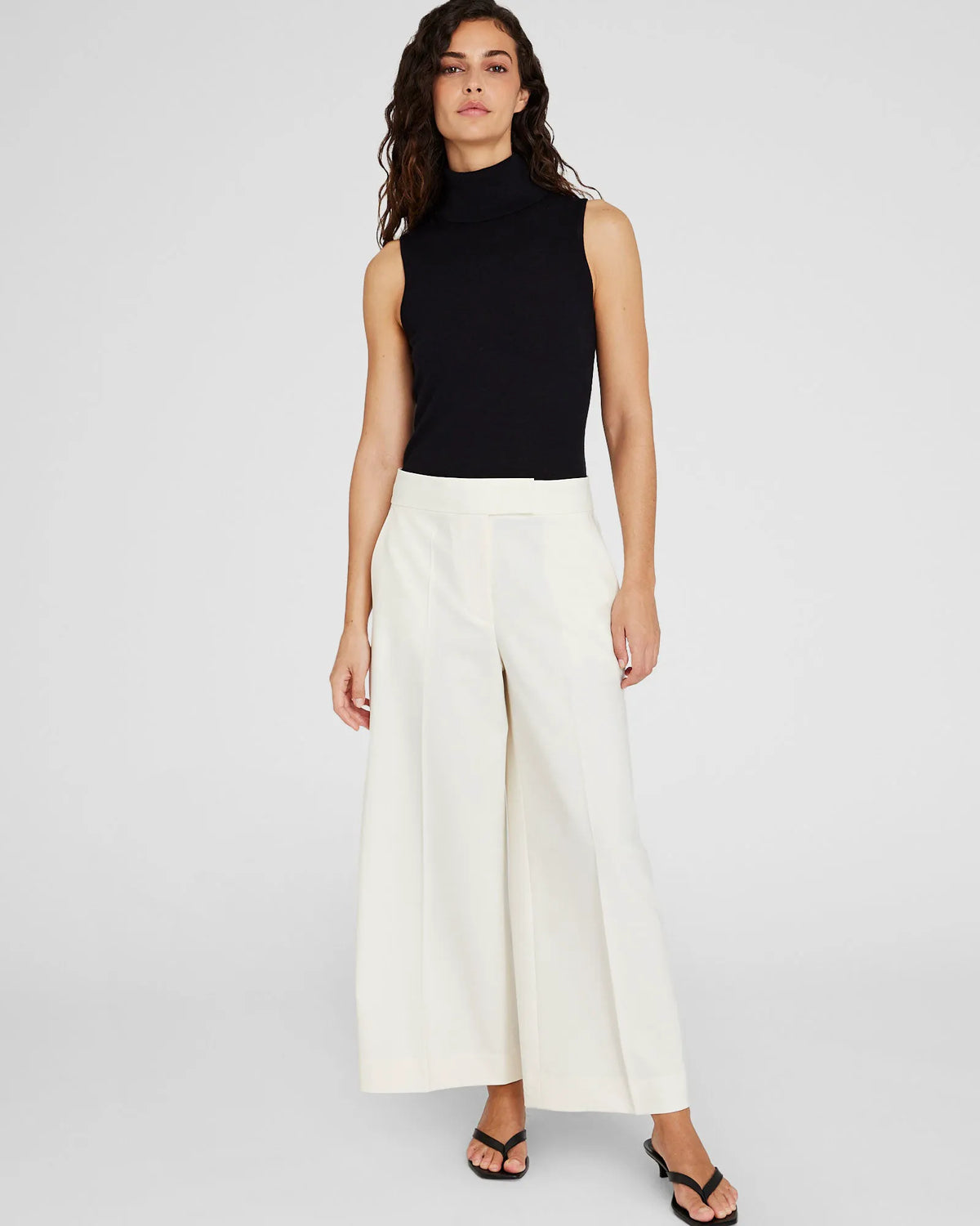 Wide-Leg Borrem Pants